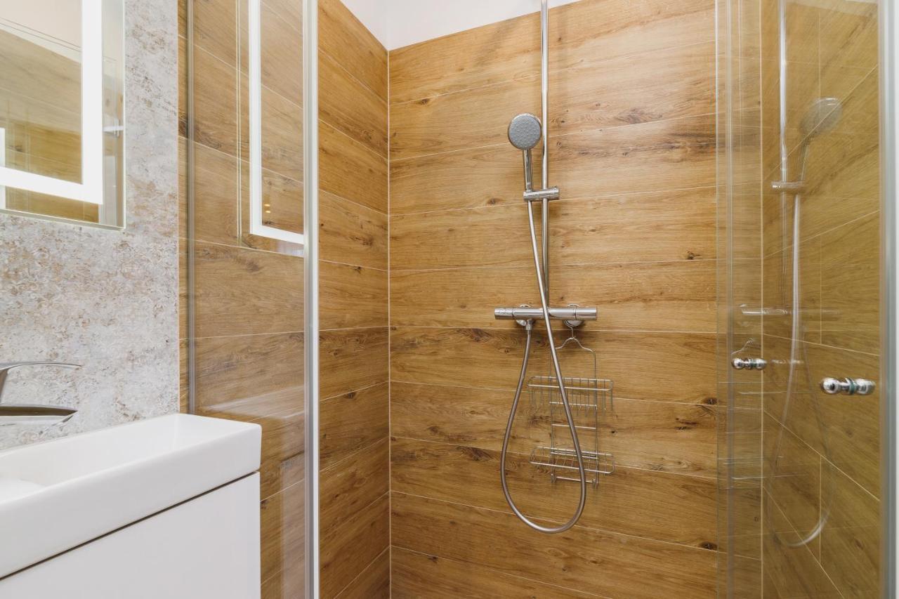 Studio Apartment Daszynskiego Cracow By Noclegi Renters คราคูฟ ภายนอก รูปภาพ